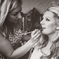 Kent Hair & Makeup Artist | Glam Weddig